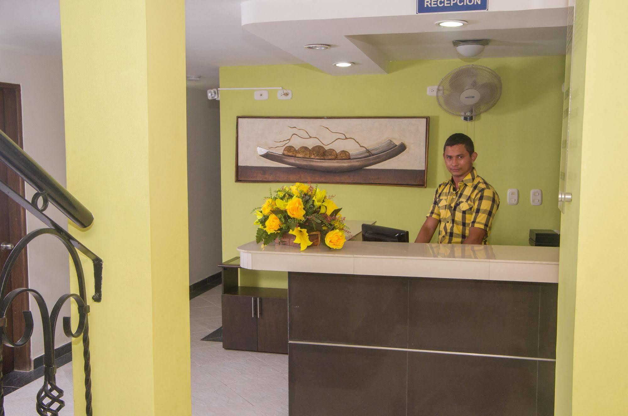 סנטה מרתה Hotel Marovi מראה חיצוני תמונה