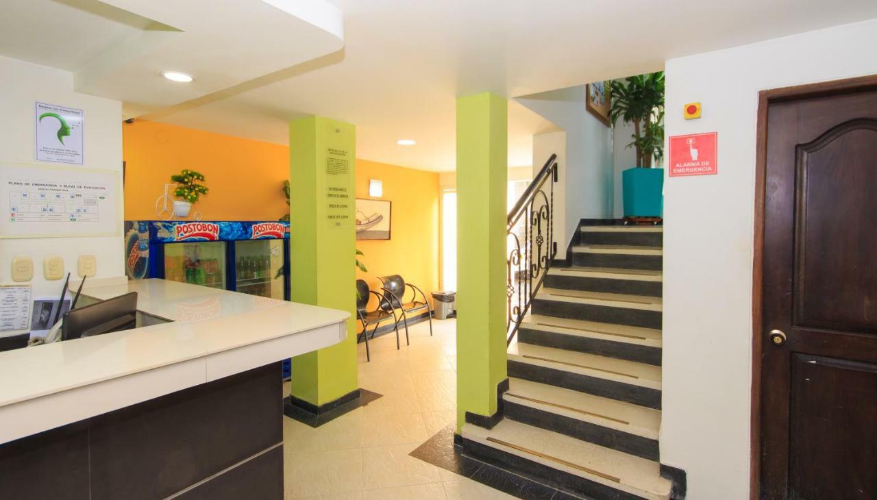 סנטה מרתה Hotel Marovi מראה חיצוני תמונה