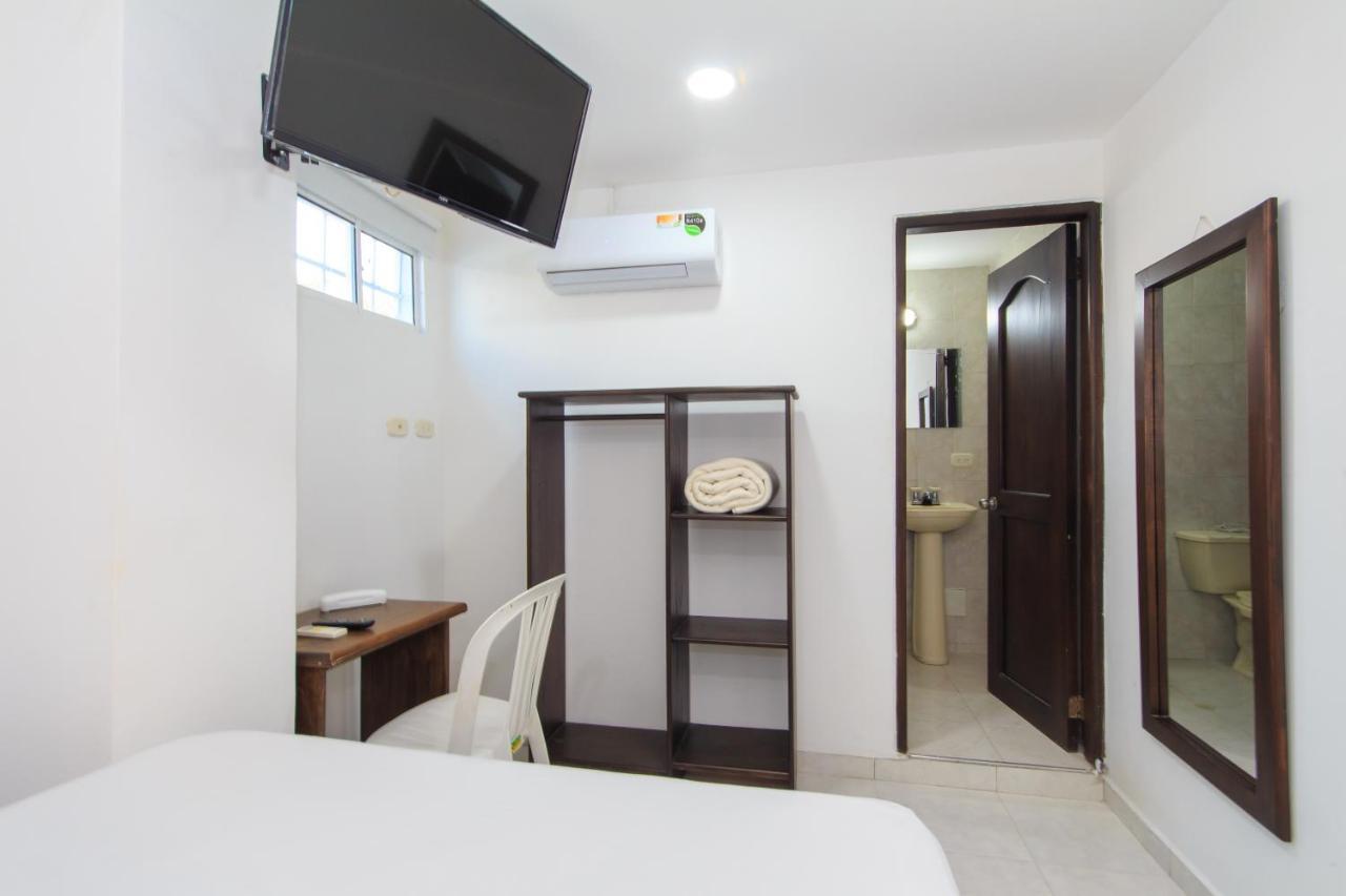 סנטה מרתה Hotel Marovi מראה חיצוני תמונה